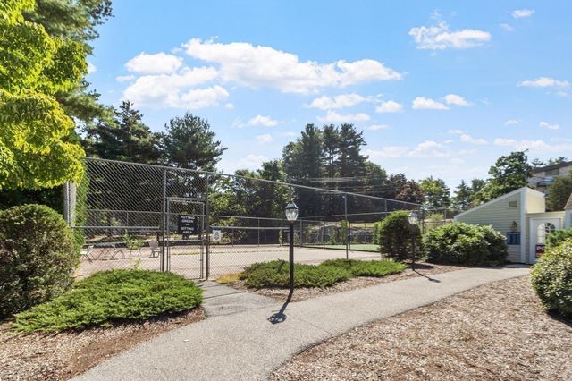 181 Littleton Road 340, Chelmsford, MA 01824