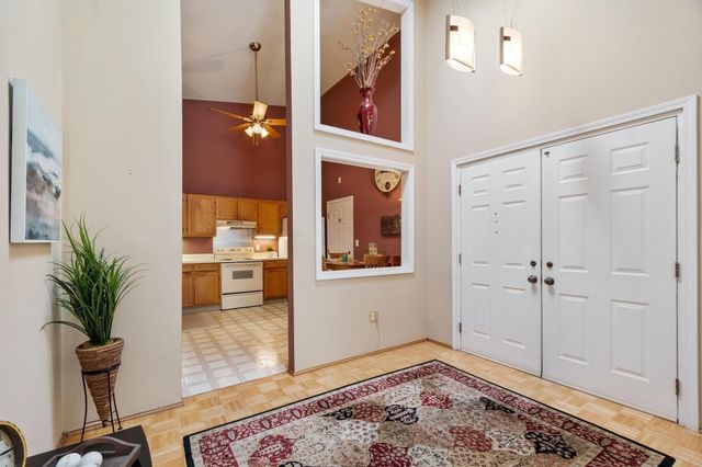 181 Littleton Road 340, Chelmsford, MA 01824