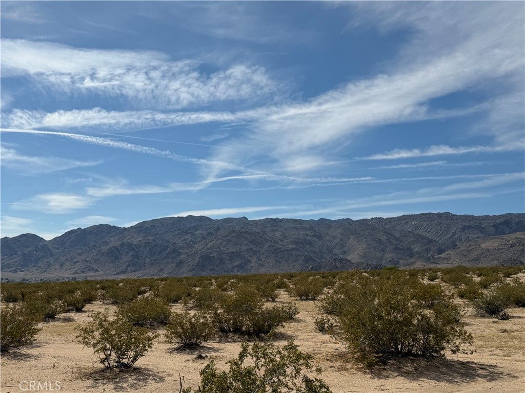 Image 1 of property listing at 0 Twentynine Palms, 29 Palms, CA 92277
