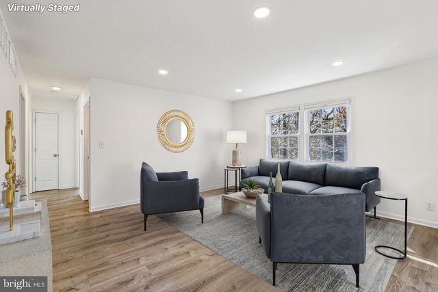 804 OAK GROVE CIR, Severna Park, MD 21146