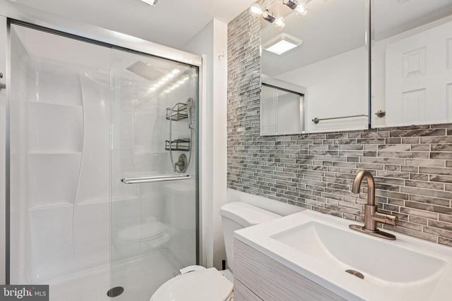 804 OAK GROVE CIR, Severna Park, MD 21146