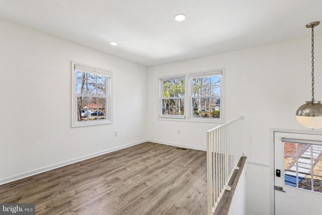 804 OAK GROVE CIR, Severna Park, MD 21146