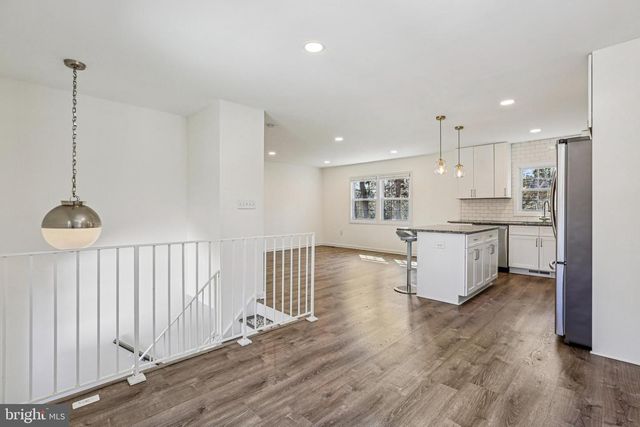 804 OAK GROVE CIR, Severna Park, MD 21146