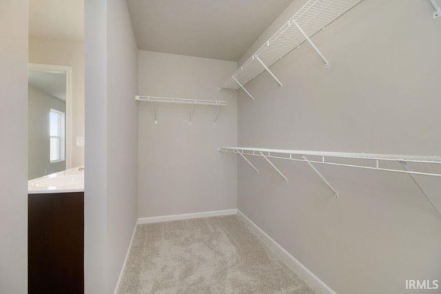 50613 Hunters Edge Drive, Elkhart, IN 46514