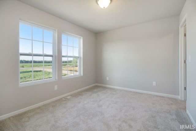 50613 Hunters Edge Drive, Elkhart, IN 46514