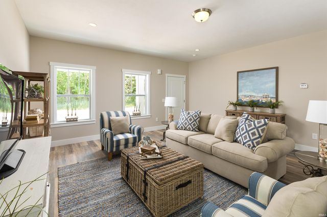 50613 Hunters Edge Drive, Elkhart, IN 46514