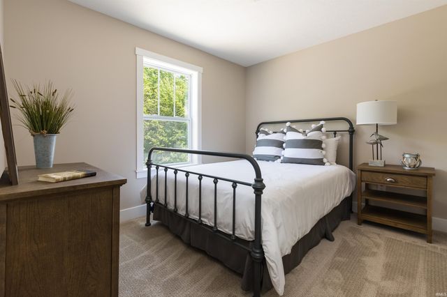 50613 Hunters Edge Drive, Elkhart, IN 46514