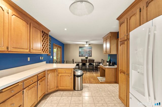 30 Holley Lane, Prospect, CT 06712