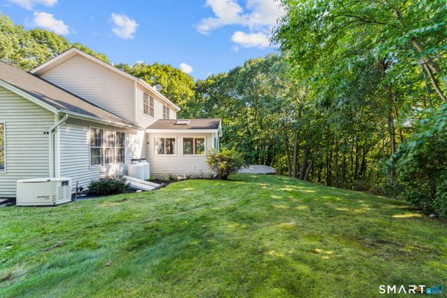 30 Holley Lane, Prospect, CT 06712