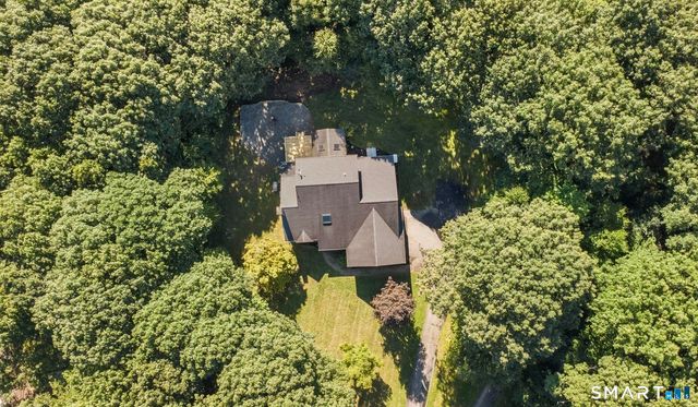 30 Holley Lane, Prospect, CT 06712