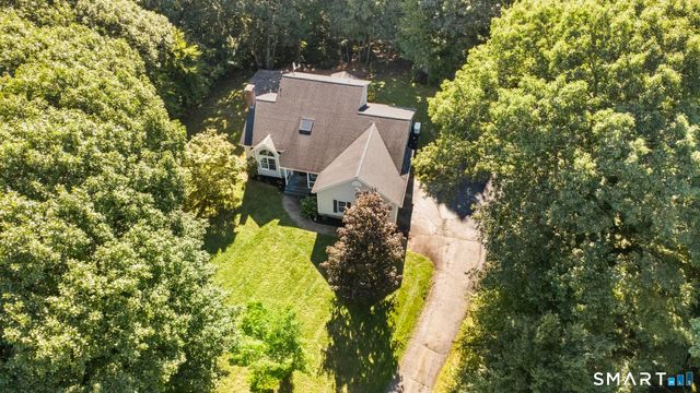 30 Holley Lane, Prospect, CT 06712