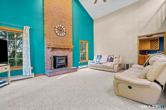 30 Holley Lane, Prospect, CT 06712