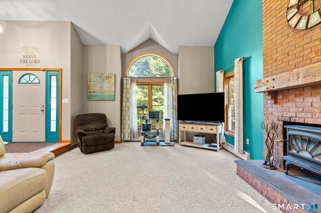 30 Holley Lane, Prospect, CT 06712