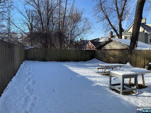 73 Hamilton Street, East Orange, NJ 07017