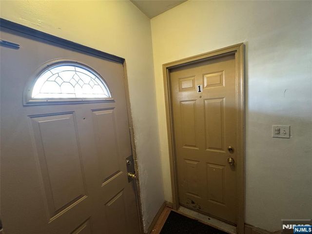 73 Hamilton Street, East Orange, NJ 07017