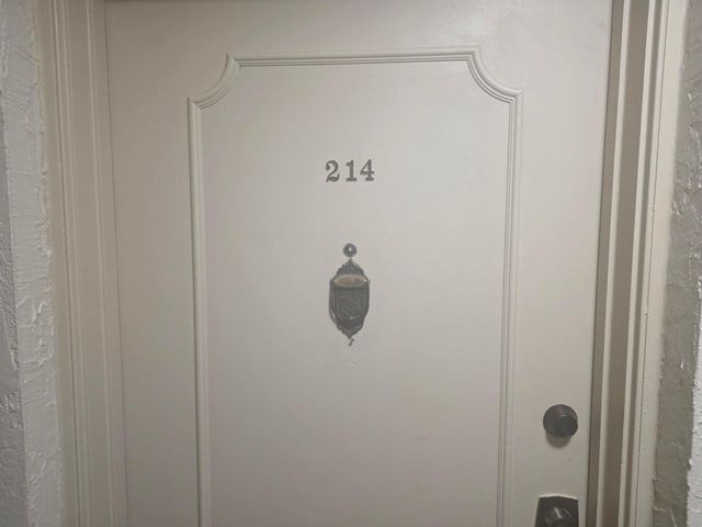 959 SE 2nd Avenue Unit 214, Deerfield Beach, FL 33441