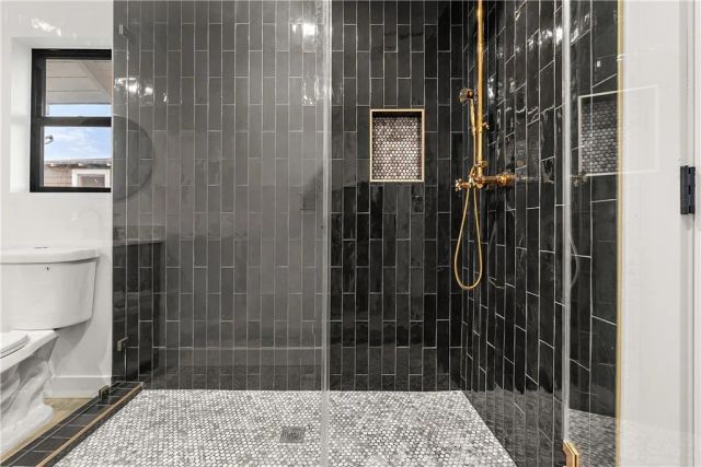 164 N Avenue 25, Los Angeles, CA 90031