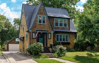 828 N 9th Street, Dekalb, IL 60115