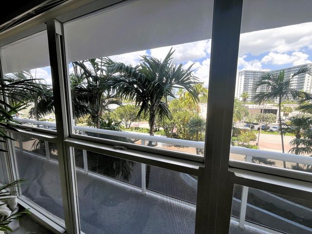 3500 Galt Ocean Drive 208, Fort Lauderdale, FL 33308