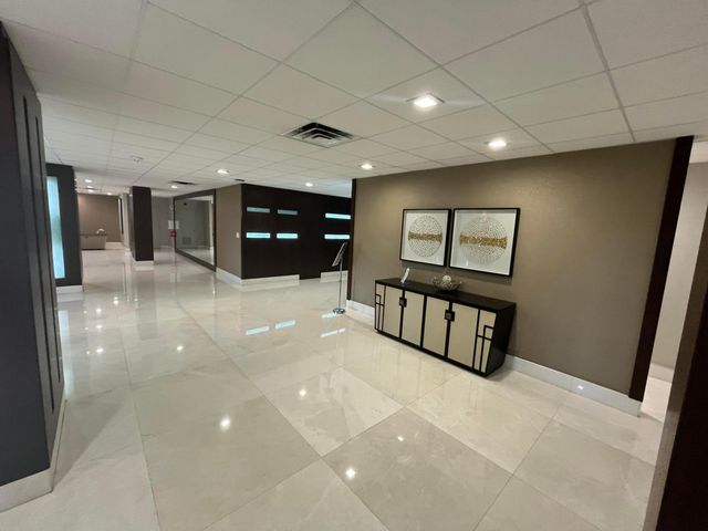 3500 Galt Ocean Drive 208, Fort Lauderdale, FL 33308