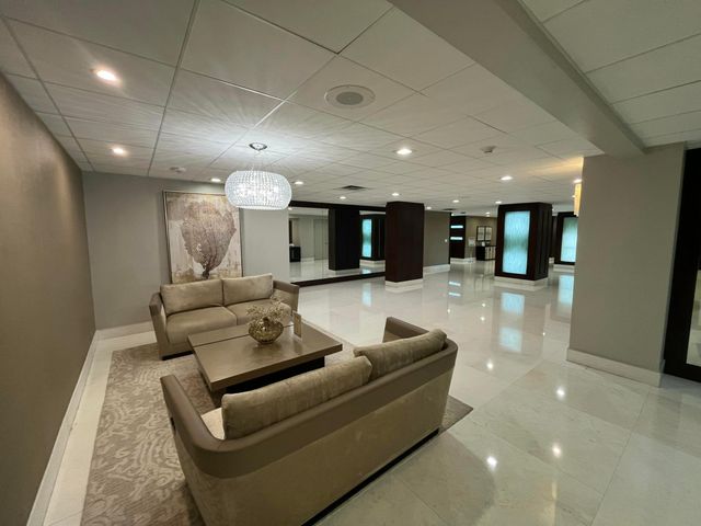 3500 Galt Ocean Drive 208, Fort Lauderdale, FL 33308