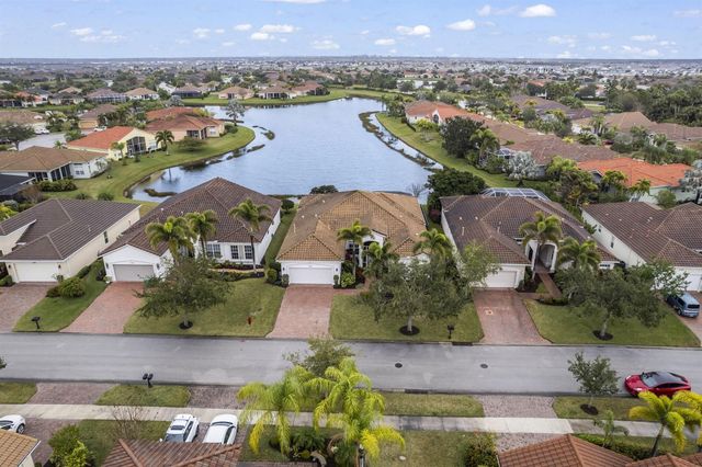 11380 SW Aspen Lane, Port St. Lucie, FL 34987