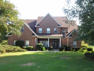 184 Giles Road, Warner Robins, GA 31093
