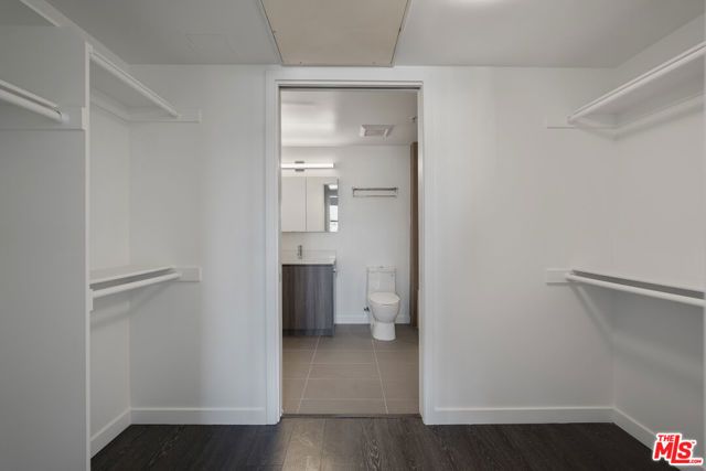 5800 Harold Way 413, Los Angeles, CA 90028
