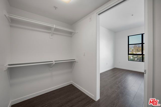 5800 Harold Way 413, Los Angeles, CA 90028