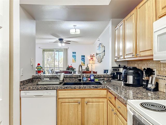 4990 BARALDI CIRCLE 209, Sarasota, FL 34235