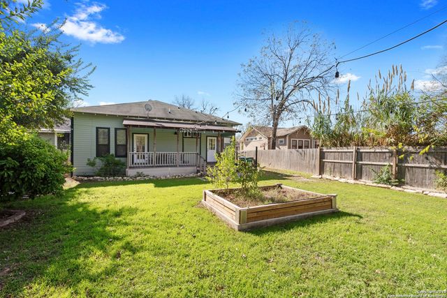 321 Grove Ave, San Antonio, TX 78210