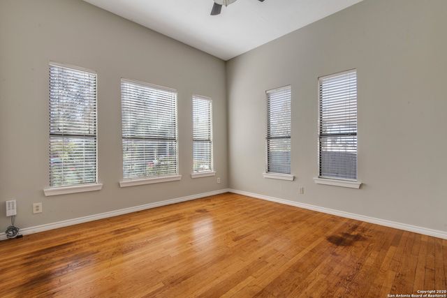 321 Grove Ave, San Antonio, TX 78210