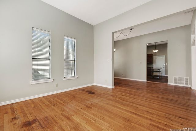 321 Grove Ave, San Antonio, TX 78210