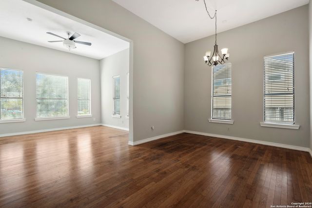 321 Grove Ave, San Antonio, TX 78210