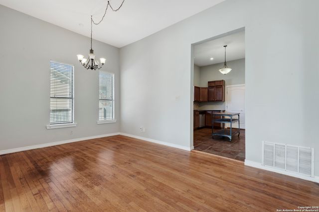 321 Grove Ave, San Antonio, TX 78210