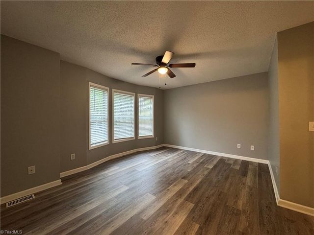 105 Conifer Court, King, NC 27021