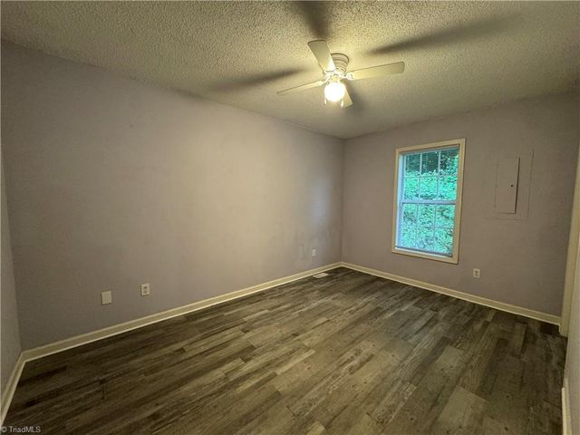 105 Conifer Court, King, NC 27021
