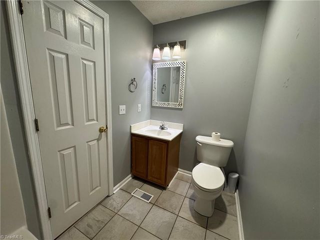 105 Conifer Court, King, NC 27021
