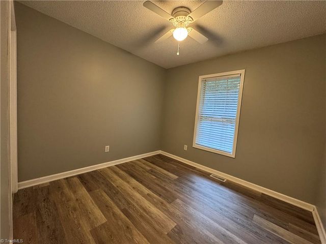105 Conifer Court, King, NC 27021