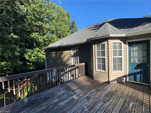 105 Conifer Court, King, NC 27021