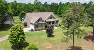 1387 Stewart Dairy Road, Gray Court, SC 29645