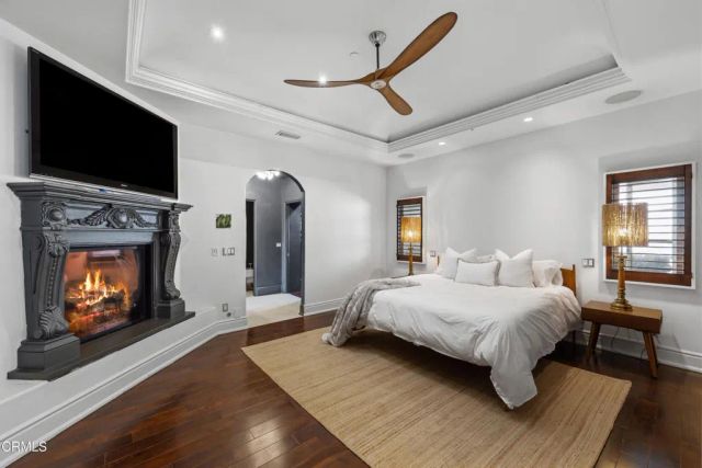330 E Mountain Drive, Montecito, CA 93108