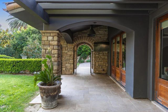 330 E Mountain Drive, Montecito, CA 93108