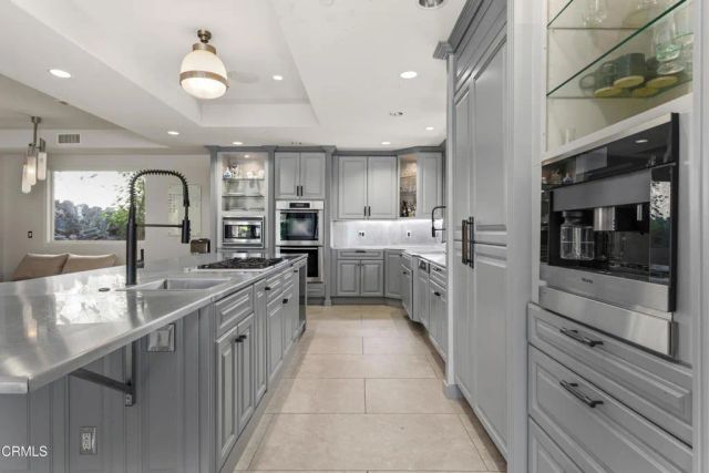 330 E Mountain Drive, Montecito, CA 93108