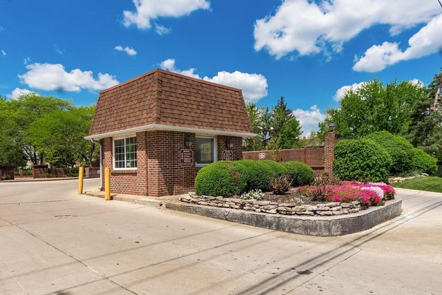 619 Dlyn Street, Columbus, OH 43228