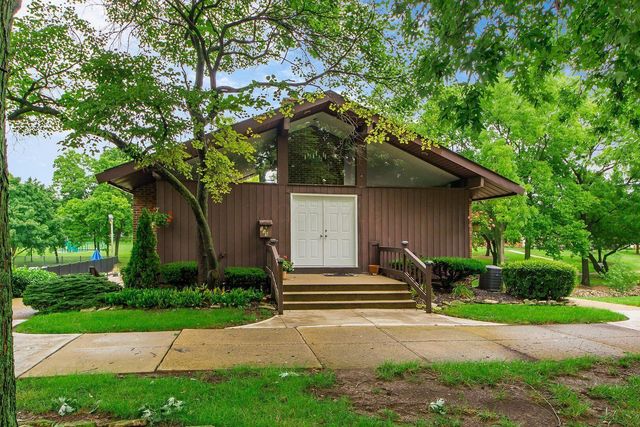 619 Dlyn Street, Columbus, OH 43228