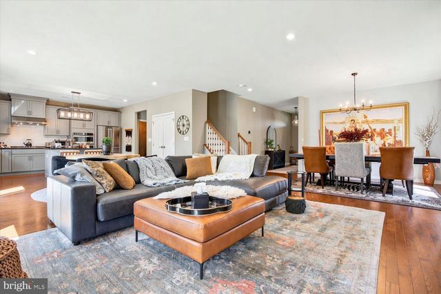 1100 HARPER DR, Warminster, PA 18974