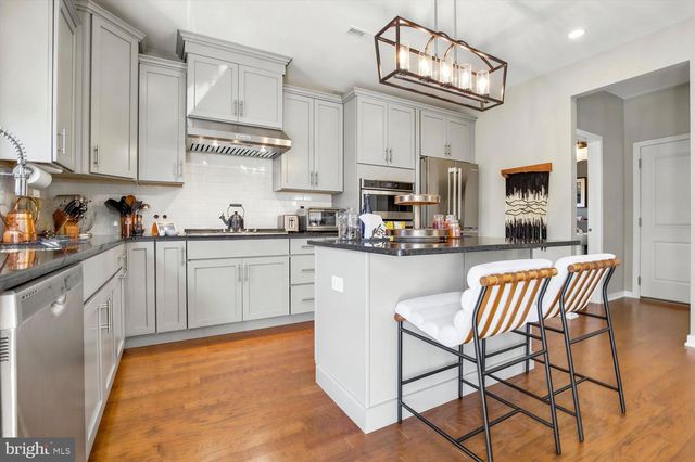 1100 HARPER DR, Warminster, PA 18974