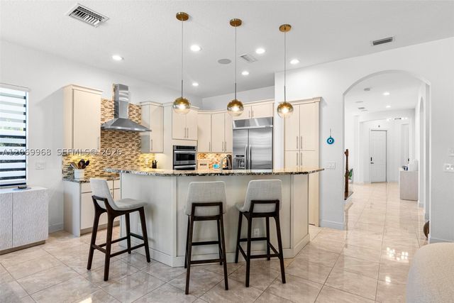 10185 Cameilla St, Parkland, FL 33076