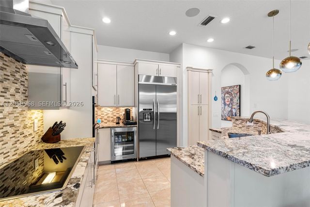 10185 Cameilla St, Parkland, FL 33076